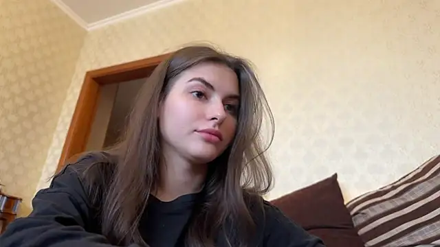 AmiCumOn online show from March 4, 2025, 9:18 am