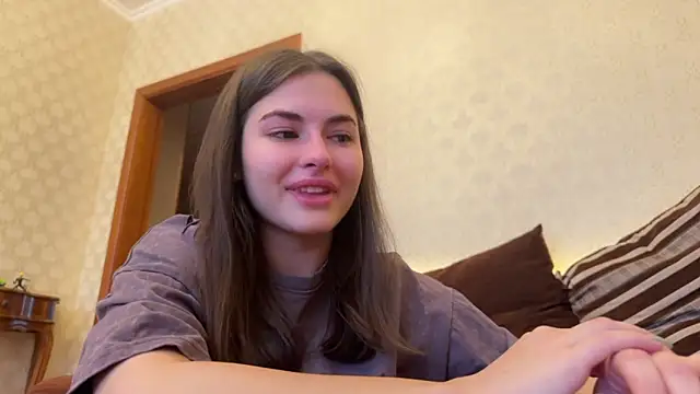 AmiCumOn online show from March 7, 2025, 10:45 am