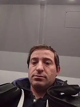 openlegsforyou online show from December 15, 2025, 5:23 am