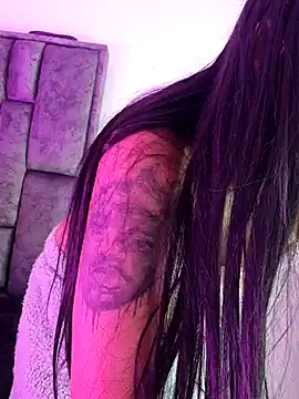 Snapshot of Nicole420squirt chatting on January 22, 2025, 1:10 am Nicole420squirt online show from January 22, 2025, 1:10 am