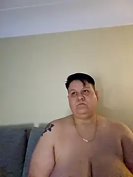 DevilDahm online show from April 30, 2026, 4:41 am