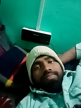 INDIANBOY7439 online show from December 2, 2024, 6:21 pm