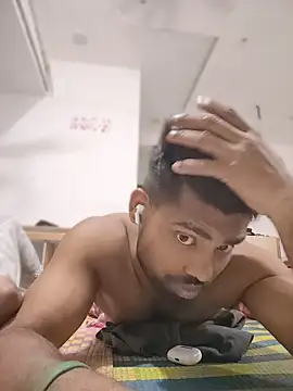 INDIANBOY7439 online show from April 21, 2026, 7:39 pm