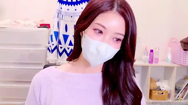 oxo yuna oxo online show from December 10, 2024, 12:05 pm