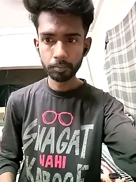 NICK IN online show from March 3, 2025, 6:22 pm