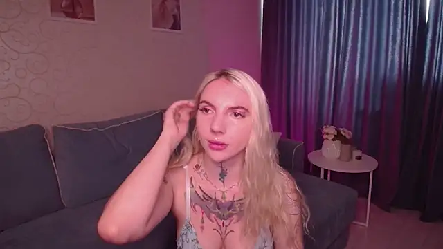 AnneTenet online show from September 13, 2025, 9:20 am