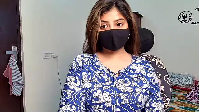 Hoty-Shivangi online show from February 25, 2026, 8:35 am