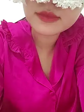 girldam95 online show from May 18, 2026, 6:52 am