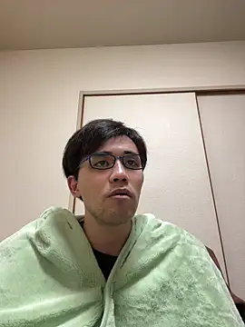 Snapshot of ryusei18570 chatting on February 19, 2025, 3:27 pm ryusei18570 online show from February 19, 2025, 3:27 pm