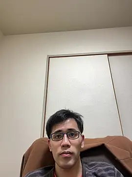 Snapshot of ryusei18570 chatting on March 4, 2025, 5:45 pm ryusei18570 online show from March 4, 2025, 5:45 pm