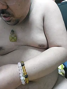 Snapshot of zeusu0095 chatting on November 10, 2025, 8:46 am zeusu0095 online show from November 10, 2025, 8:46 am