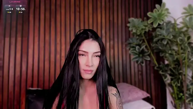 Jennmiiller  online show from November 29, 2025, 12:52 pm