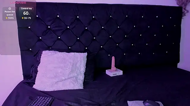 Snapshot of Natasha_by chatting on March 10, 2025, 4:46 pm Natasha by online show from March 10, 2025, 4:46 pm