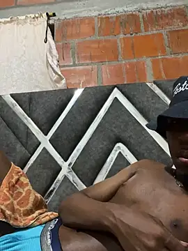 Snapshot of jaell2121 chatting on March 3, 2026, 7:03 am jaell2121 online show from March 3, 2026, 7:03 am