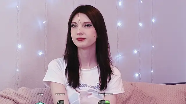 KimWilli online show from January 10, 2025, 7:11 pm