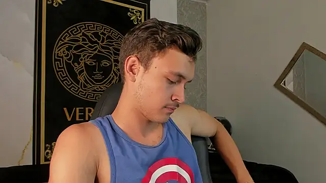 Desmon Clark online show from January 6, 2025, 11:20 pm