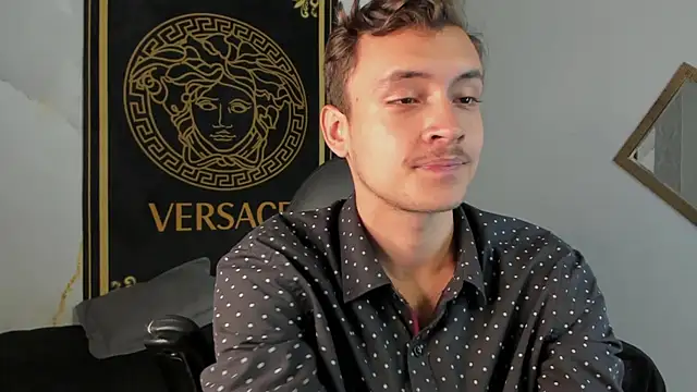 Desmon Clark online show from January 7, 2025, 10:52 pm