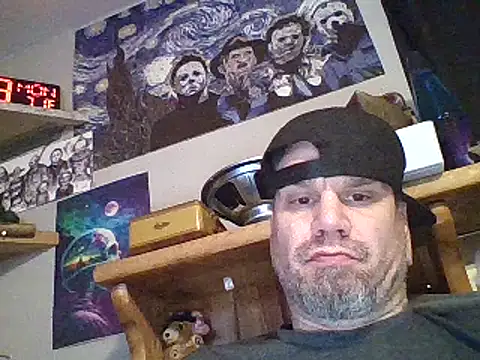 clitstitsandbongrips online show from February 17, 2025, 12:59 pm