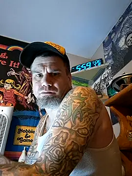 clitstitsandbongrips online show from March 4, 2025, 12:01 pm