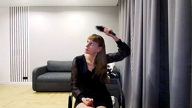 Daniella Lorente online show from January 8, 2025, 5:05 pm