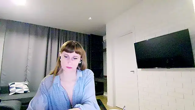 Snapshot of Daniella_Lorente chatting on February 26, 2026, 9:14 pm Daniella Lorente online show from February 26, 2026, 9:14 pm