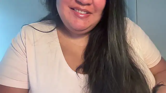 Snapshot of MashaCL chatting on February 12, 2025, 10:03 am MashaCL online show from February 12, 2025, 10:03 am