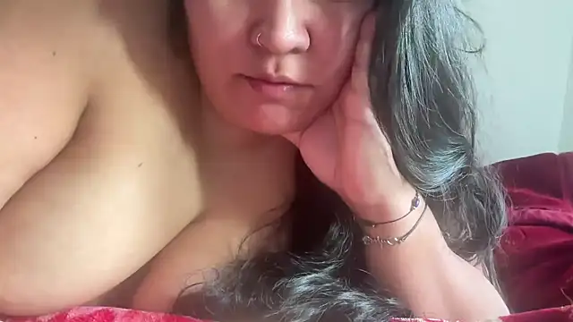 Snapshot of MashaCL chatting on February 23, 2025, 8:49 am MashaCL online show from February 23, 2025, 8:49 am