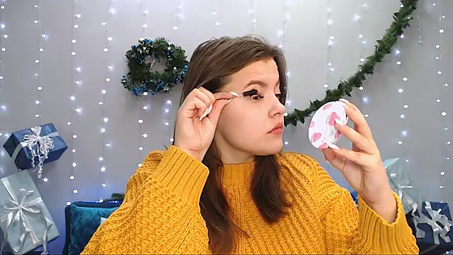 Snapshot of showmeparadise chatting on December 8, 2024, 6:11 am showmeparadise online show from December 8, 2024, 6:11 am