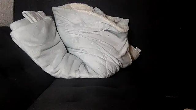 Hxnsovrgon online show from June 11, 2026, 2:33 am