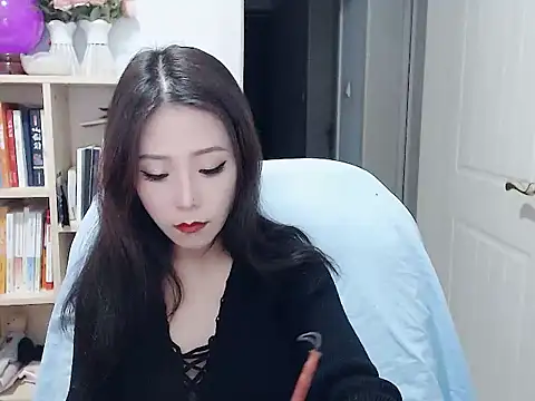 Snapshot of SuSushi728 chatting on February 6, 2026, 4:10 pm SuSushi728 online show from February 6, 2026, 4:10 pm