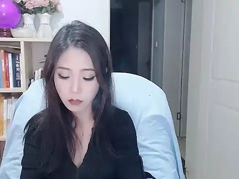 Snapshot of SuSushi728 chatting on February 15, 2026, 4:14 pm SuSushi728 online show from February 15, 2026, 4:14 pm