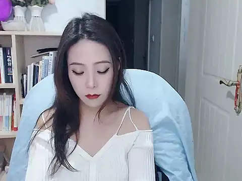 Snapshot of SuSushi728 chatting on March 1, 2026, 4:53 pm SuSushi728 online show from March 1, 2026, 4:53 pm