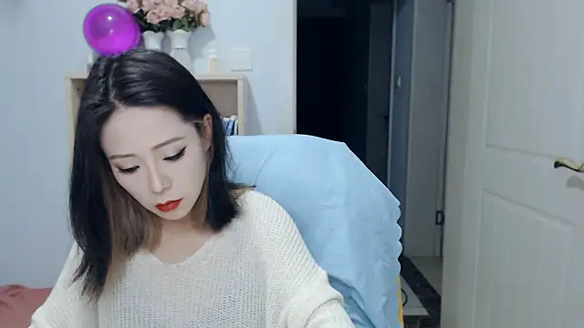SuSushi728 online show from May 23, 2026, 2:43 pm