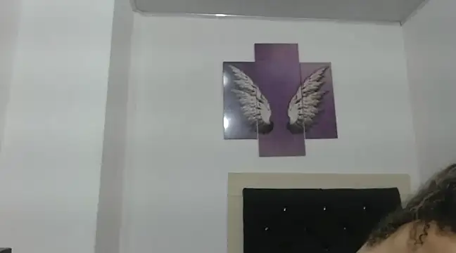 ariellth online show from February 16, 2025, 11:05 pm