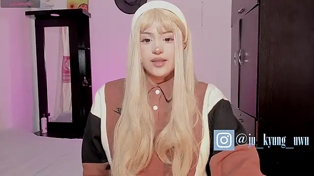 Ju Kyung online show from December 19, 2024, 8:56 am