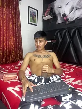 Snapshot of The__Rodriguez chatting on February 2, 2025, 9:45 pm The Rodriguez online show from February 2, 2025, 9:45 pm