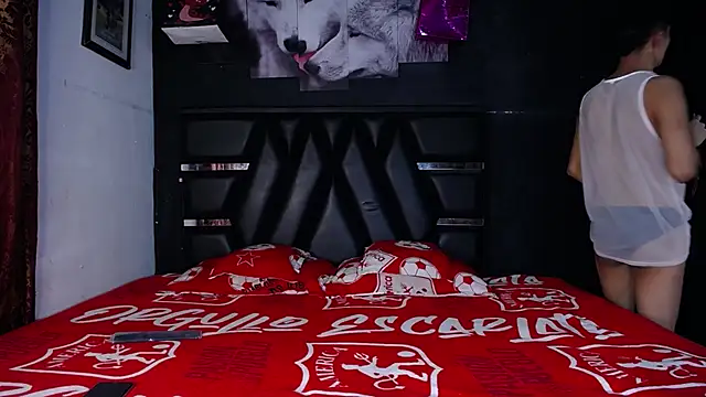 Snapshot of The__Rodriguez chatting on February 28, 2025, 2:09 am The Rodriguez online show from February 28, 2025, 2:09 am