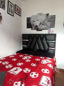 Snapshot of The__Rodriguez chatting on November 29, 2025, 6:11 pm The Rodriguez online show from November 29, 2025, 6:11 pm