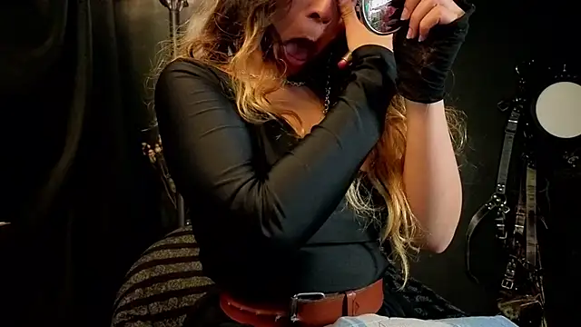 Snapshot of saba_the_courtesan chatting on February 14, 2026, 6:54 am saba the courtesan online show from February 14, 2026, 6:54 am