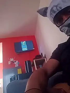 Snapshot of raiu1257 chatting on December 25, 2024, 10:37 pm raiu1257 online show from December 25, 2024, 10:37 pm