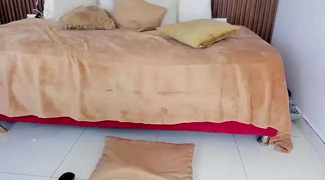 Ifis tiresia1 online show from January 14, 2025, 6:45 am