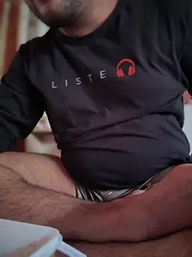 Snapshot of ved240 chatting on September 24, 2025, 6:17 am ved240 online show from September 24, 2025, 6:17 am