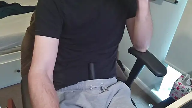 an4y8ot online show from March 31, 2026, 5:02 pm