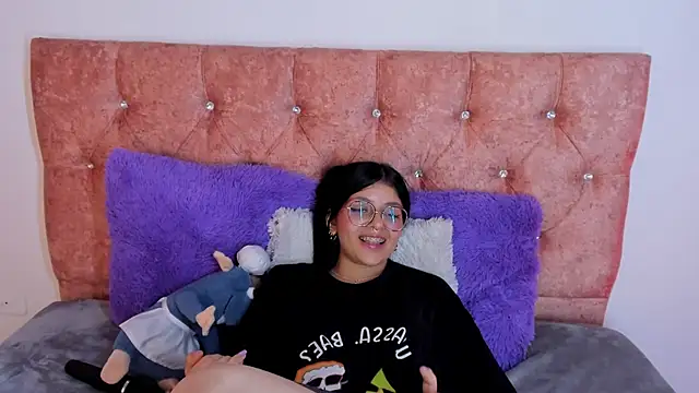 lana dol online show from February 27, 2025, 5:36 pm