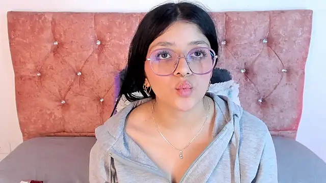 lana dol online show from March 15, 2025, 3:16 pm