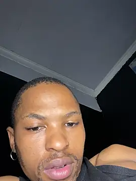 Snapshot of BlueIceCube chatting on March 19, 2025, 11:14 pm BlueIceCube online show from March 19, 2025, 11:14 pm