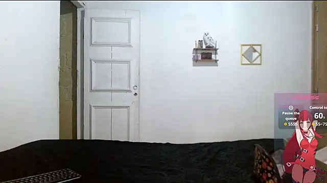 cherrydelioncourt online show from January 14, 2026, 3:45 am