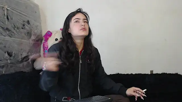 skinny sweet2411 online show from November 22, 2025, 4:55 am