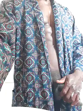 MIGHTY MAGNUM online show from December 18, 2024, 10:51 am