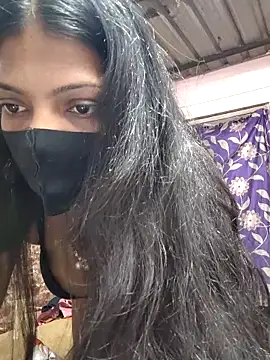 queensenorita online show from February 19, 2026, 8:10 am